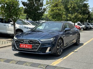 奥迪A7L 55TFSI 3.0T 自动 S-line志远型流晶套装 