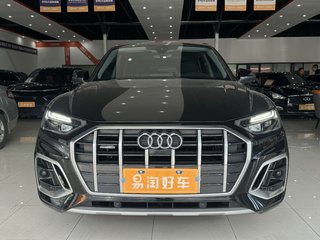 奥迪Q5L 40TFSI 2.0T 自动 时尚致雅型 