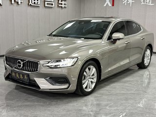 沃尔沃S60 T3 2.0T 自动 智行豪华版 