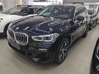 宝马X5 40i 3.0T 自动 尊享版M运动套装 