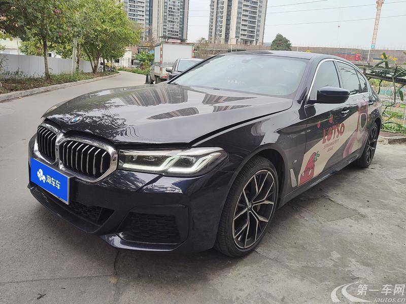 宝马5系 530Li 2022款 2.0T 自动 汽油 尊享型豪华套装 (国Ⅵ) 