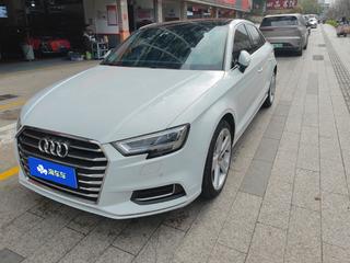 奥迪A3 35TFSI 1.4T 自动 风尚型Limousine 