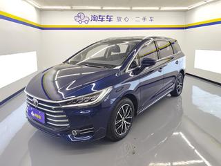 比亚迪宋MAX 1.5T 自动 智联精英型 