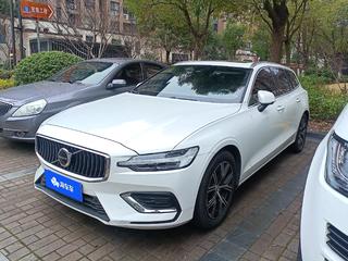 沃尔沃V60 B4 2.0T 自动 智逸豪华版 