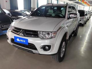 三菱帕杰罗劲畅 3.0L 