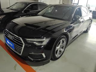 奥迪A6L 45TFSI 2.0T 自动 臻选致雅型 