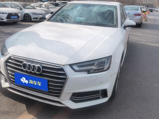 奥迪A4L 40TFSI 2.0T 自动 进取型 