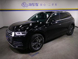 奥迪Q5L 40TFSI 2.0T 自动 改款荣享时尚型 