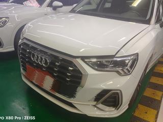 奥迪Q3 35TFSI 1.4T 自动 时尚动感型 