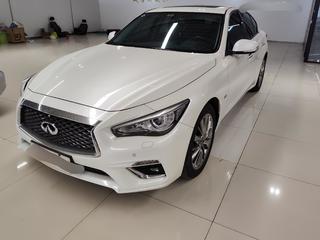 英菲尼迪Q50L 2.0T 自动 豪华版 