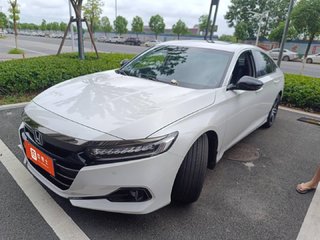 雅阁 1.5T 260TURBO幻夜·尊贵版 