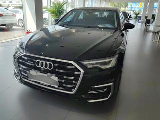 奥迪A6L 45TFSI 2.0T 自动 臻选动感型 