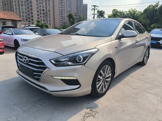 现代名图 1.8L 自动 智能型 