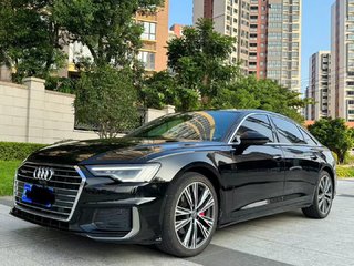 奥迪A6L 45TFSI 2.0T 自动 臻选动感型 