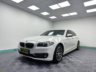 宝马5系 525Li 2.0T 自动 豪华设计套装 