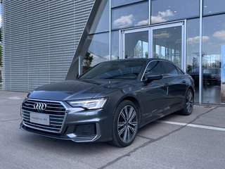 奥迪A6L 45TFSI 2.0T 自动 臻选动感型 