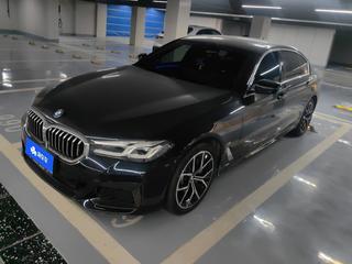 宝马5系 530Li 2.0T 自动 尊享型M运动套装 