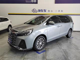 别克GL8 陆上公务舱 2.0T 自动 652T尊贵型 