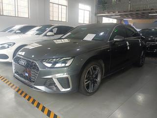 奥迪A4L 40TFSI 2.0T 自动 时尚动感型 