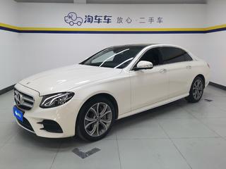 奔驰E级 E300L 2.0T 自动 运动豪华型 