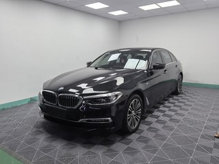 宝马5系 530Li 2.0T 自动 尊享型豪华套装 