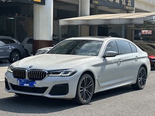 宝马5系 530Li 2.0T 自动 改款二领先型M运动套装 