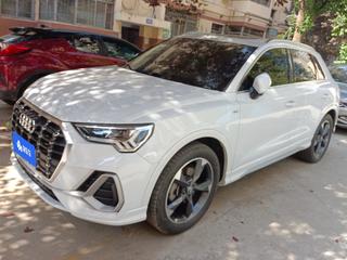 奥迪Q3 40TFSI 2.0T 自动 时尚动感型 