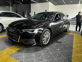 奥迪A6L 40TFSI 2.0T 自动 豪华动感型 