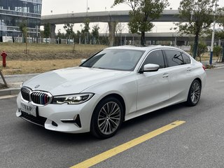 宝马3系 325Li 2.0T 自动 改款首发版 