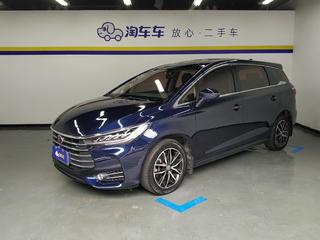 比亚迪宋MAX 1.5T 自动 智联豪华型 