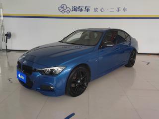 宝马3系 320i 2.0T 自动 M运动曜夜版 