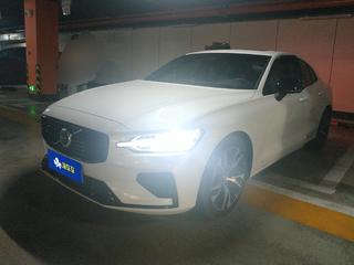 沃尔沃S60 B4 2.0T 自动 智远豪华版 