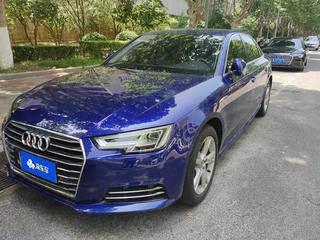 奥迪A4L 40TFSI 2.0T 自动 30周年进取型 