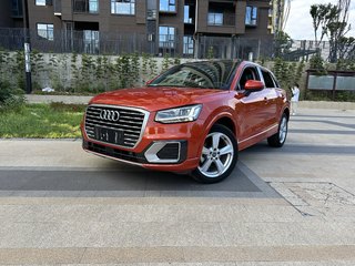 奥迪Q2L 35TFSI 1.4T 自动 时尚致雅型 