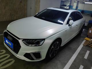 奥迪A4L 40TFSI 2.0T 自动 时尚动感型 