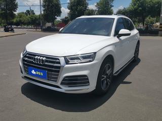 奥迪Q5L 40TFSI 2.0T 自动 荣享时尚型 