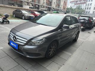 奔驰B级 B180 