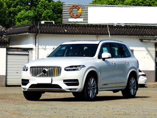 沃尔沃XC90 T5 2.0T 自动 智逸版 