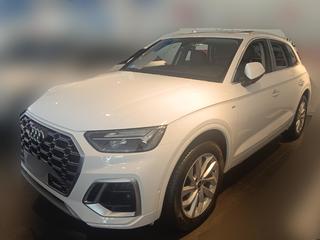 奥迪Q5L 40TFSI 2.0T 自动 豪华致雅型 