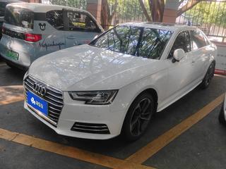 奥迪A4L 40TFSI 2.0T 自动 30周年进取型 