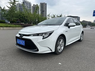 丰田雷凌 双擎 1.8L 自动 豪华版 