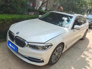 宝马5系 530Li 2.0T 自动 尊享型豪华套装 