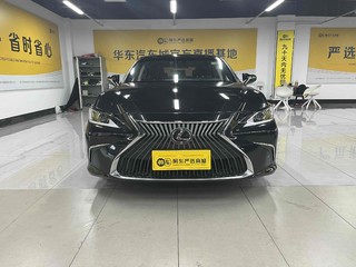 雷克萨斯ES 300h 2.5L 自动 卓越版 