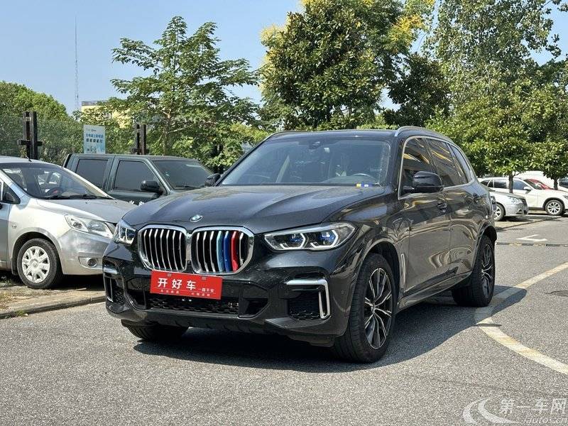 宝马X5 xDrive30Li 2022款 2.0T 自动 尊享型M运动套装 (国Ⅵ) 