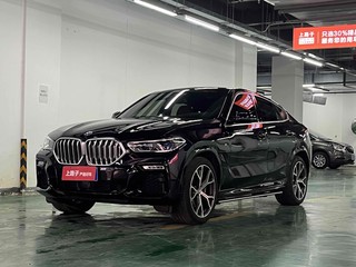 宝马X6 xDrive40i 3.0T 自动 尊享型M运动套装 