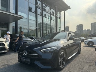 奔驰C级 C260L 1.5T 自动 皓夜运动版 