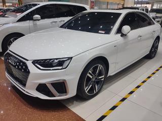 奥迪A4L 40TFSI 2.0T 自动 时尚动感型 