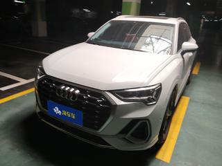 奥迪Q3 1.4T 时尚动感型 