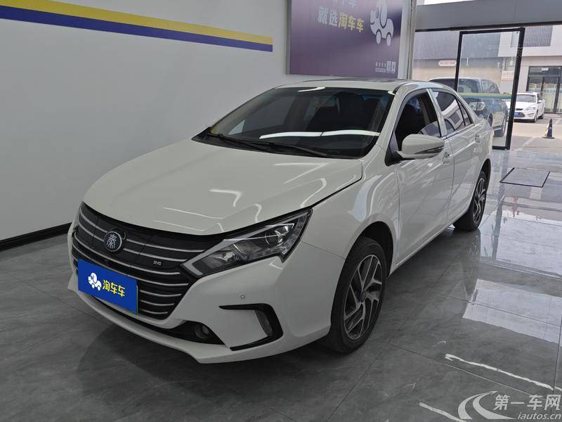 比亚迪秦EV450 2018款 自动 智联尊尚型 纯电动 