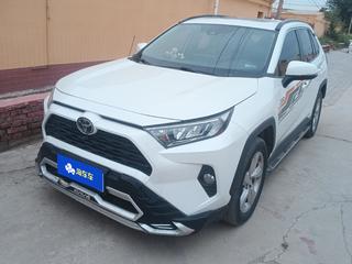 丰田RAV4 荣放 2.0L 自动 风尚PLUS版 